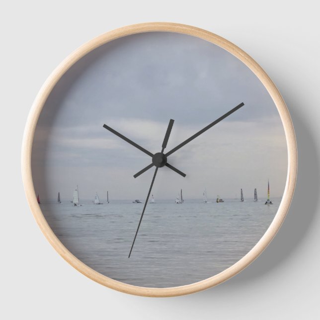 Yacht club  clock (Front)