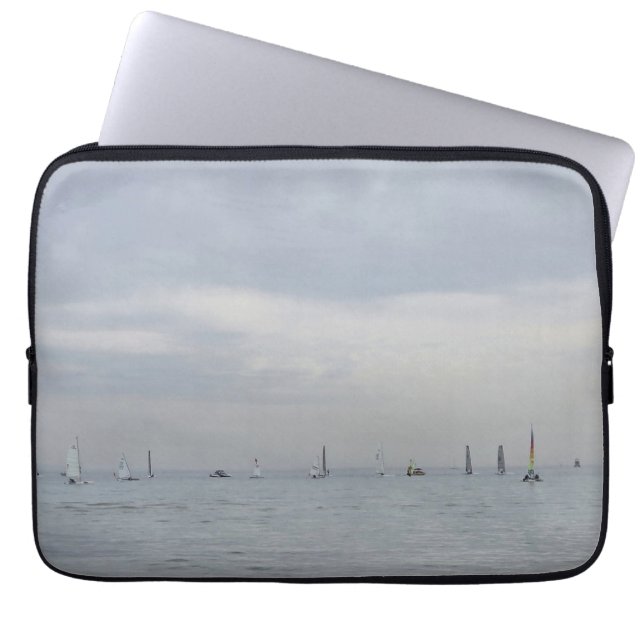 Yacht club laptop sleeve (Front)
