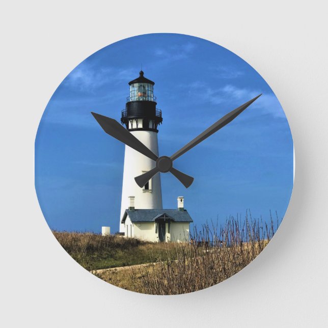 Yaquina Head Lighthouse, Newport, Oregon Round Clock (Front)