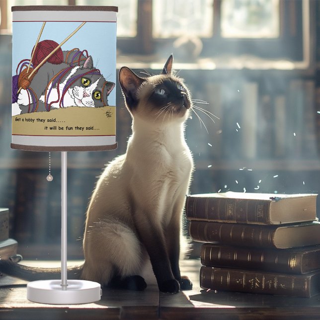 Yarn Knitting Funny Cat Table Lamp (Creator Uploaded)