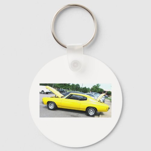 Yellow '72 Chevelle Keychain