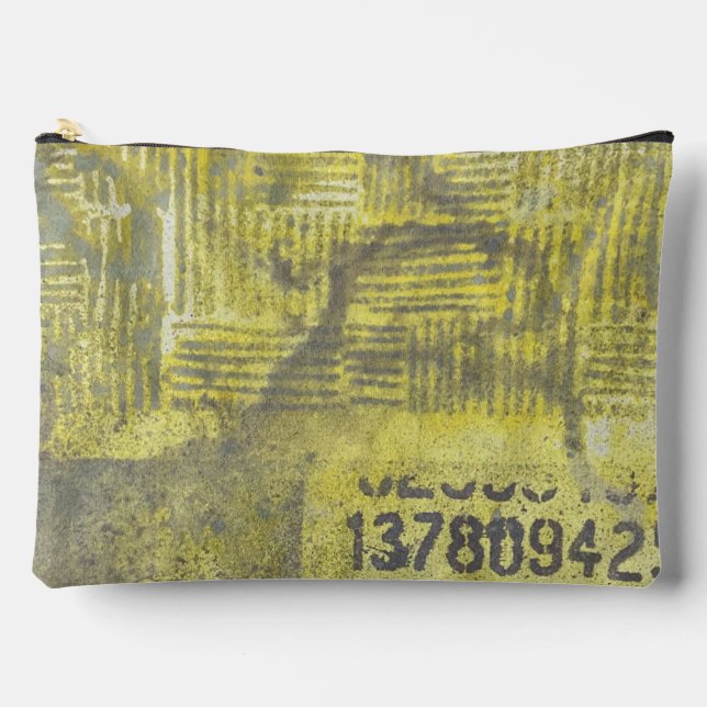 Yellow  accessory pouch (Front)