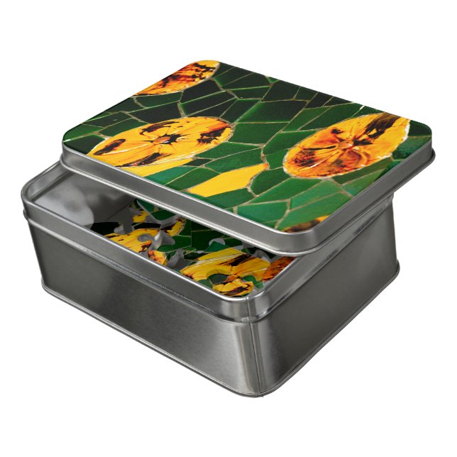 Yellow and Green Flower  Jigsaw Puzzle (Lid Open)