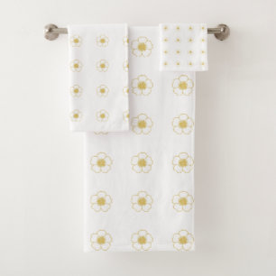 yellow and white Buttercup Flowers Bath Towel Set