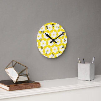 Yellow and White Daisies and Polka Dots Pattern Round Clock