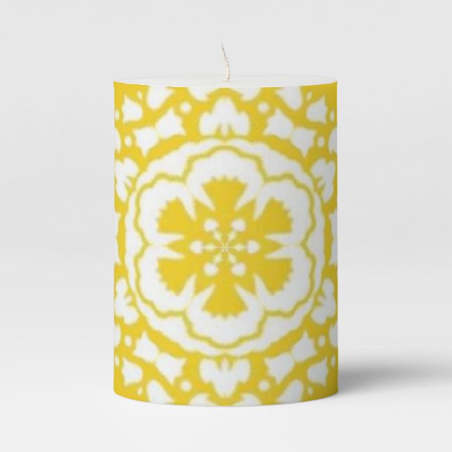Yellow and white flower pillar candle (Front)