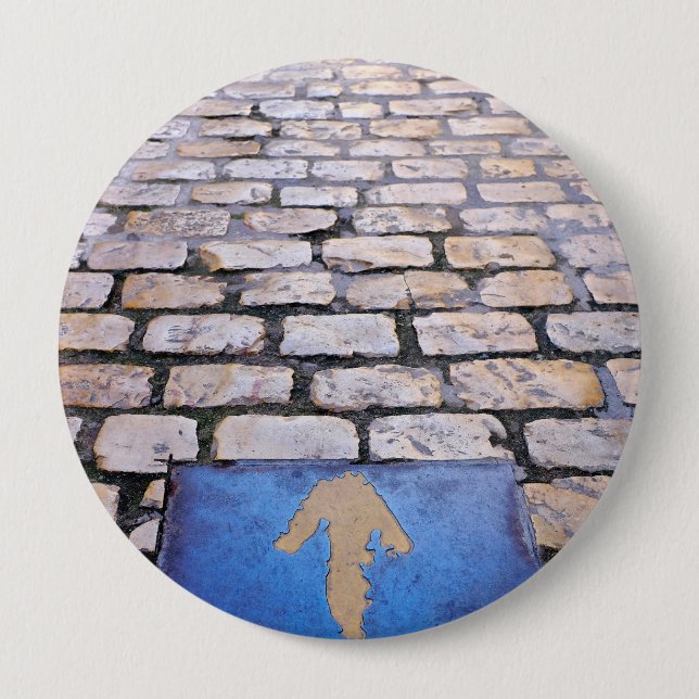 Yellow arrow button (Front)