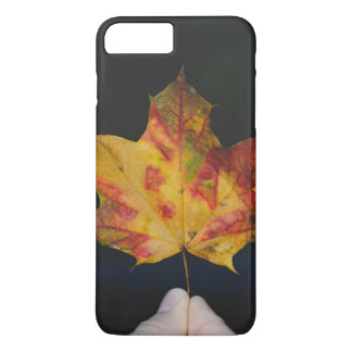 Yellow autumn leaf macro iPhone 8 plus/7 plus case