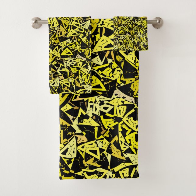 Yellow Black Triangle Pattern Bath Towel Set (Insitu)