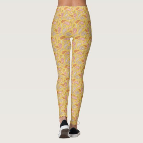 Yellow_Brown Paisley Pattern Leggings