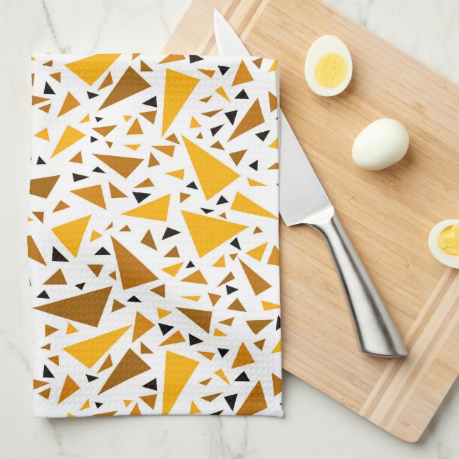 Yellow brown triangles on white retro background kitchen towel (Quarter Fold)