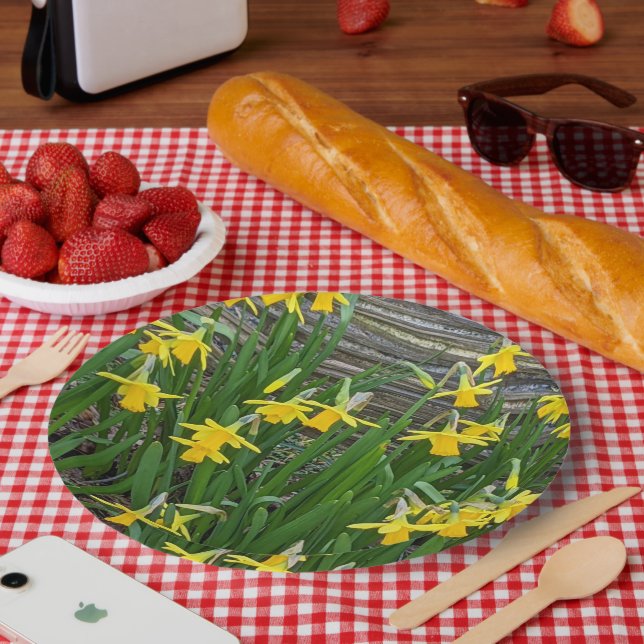 Yellow Daffodil Blooms Floral Paper Plates (Picnic)