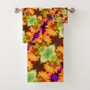 Yellow Daffodil Center Abstract Floral Art   Bath Towel Set