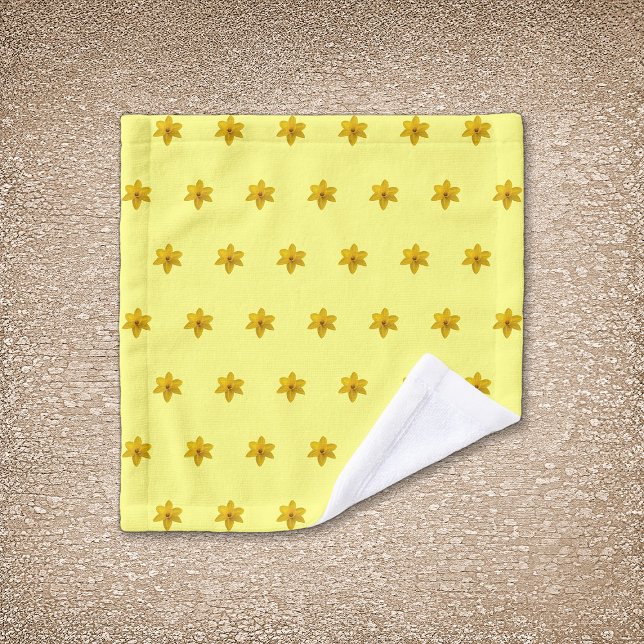 Yellow Daffodil Flower Seamless Pattern on Wash Cloth (Yellow Daffodil flower seamless pattern on wash cloth)