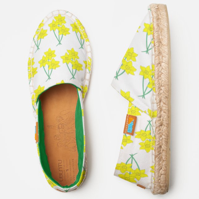 Yellow Daffodil Spring Flower Bunch Floral Bouquet Espadrilles (Side)