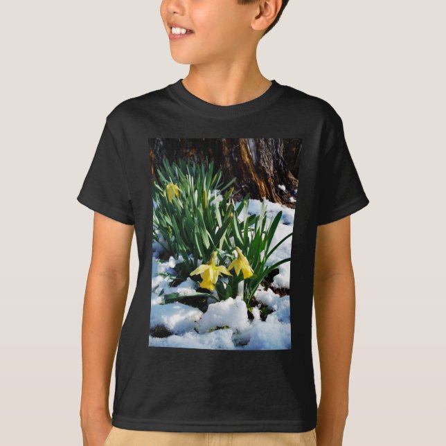 Yellow Daffodils flowers in the snow T-Shirt (Front)