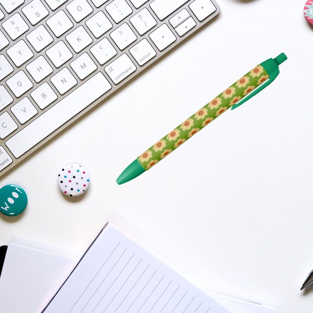 Yellow Dahlia on Green Floral Pattern Pen (In Situ)
