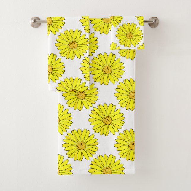 Yellow Daisies Pattern Bath Towel Set (Insitu)