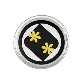 Yellow Daisy Flower Ring 