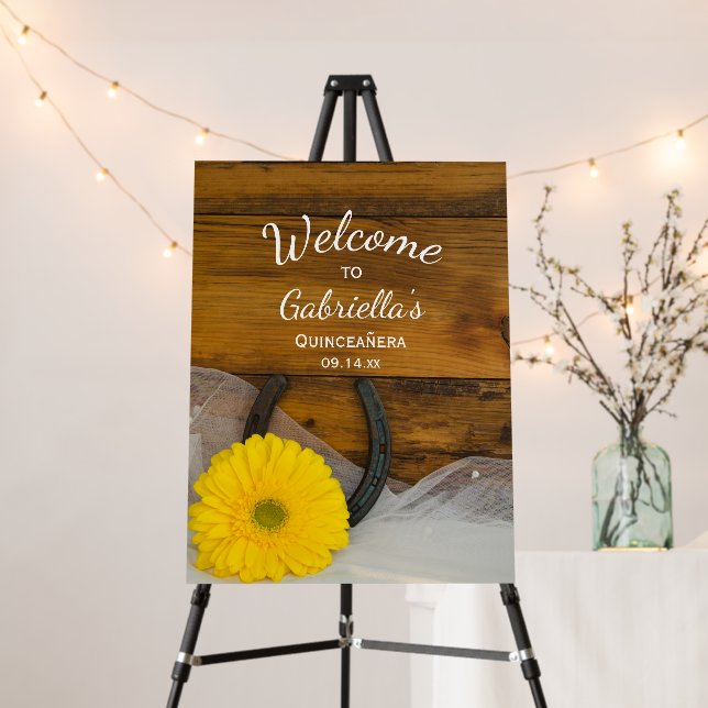 Yellow Daisy Horseshoe Country Western Quinceañera Foam Board (In Situ (Stand))