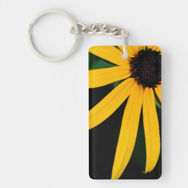Yellow daisy keychain (Front)