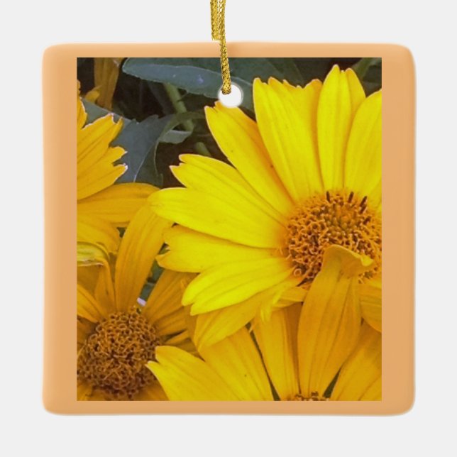 Yellow Daisy Ornament (Front)