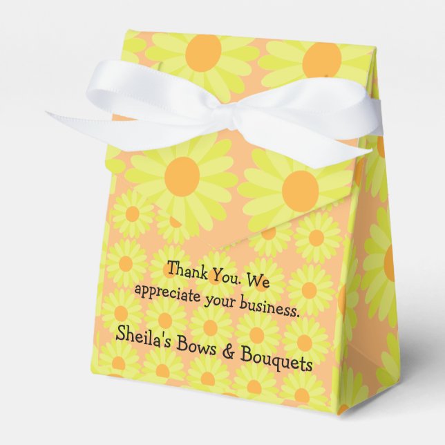 Yellow Daisy Tent Style Favor Box (Front Side)