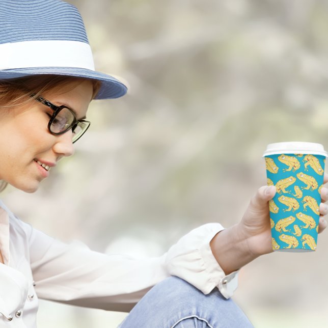Yellow Frog Cartoon  Paper Cups (cartoon yellow frog pattern kids,adult party stationery, birthday party use and throw paper cups)