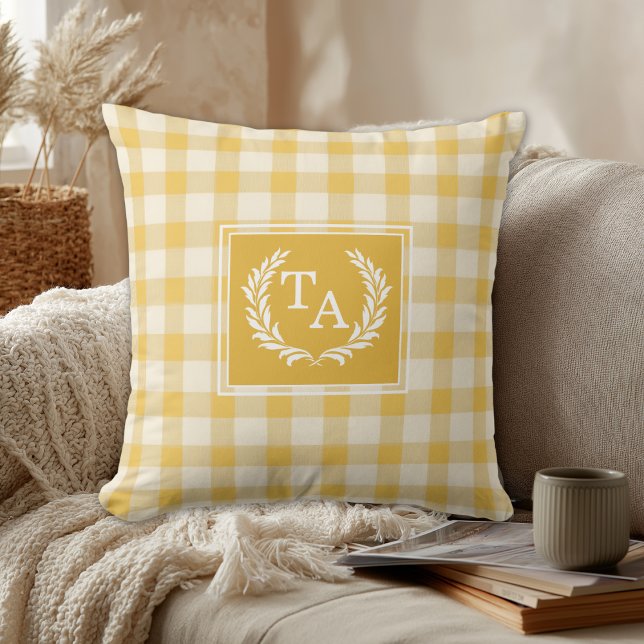Yellow Gingham Monogram Crest Throw Pillow (Yellow Gingham Monogram Crest Throw Pillow)