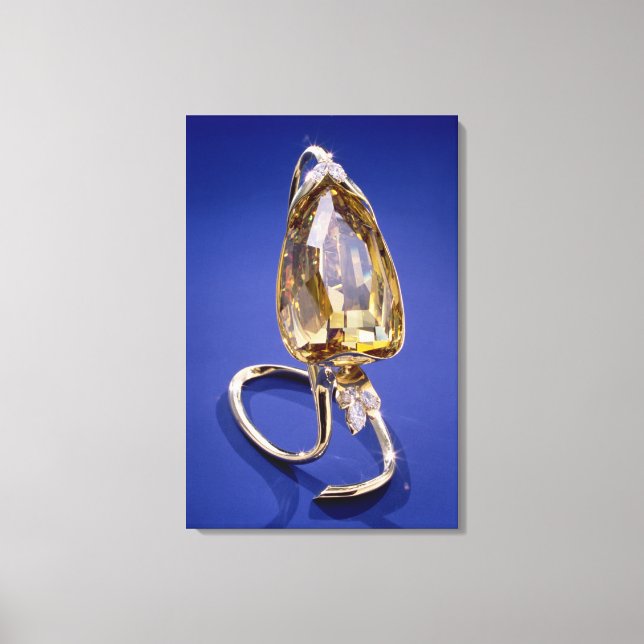 Yellow 'Incomparable' diamond in a gold setting Canvas Print (Front)
