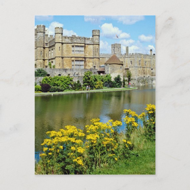 yellow Leeds Castle, Kent, England flowers Postcard (Front)