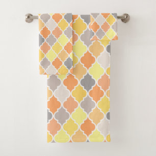 Yellow, orange and gray quatrefoil pattern bath towel set