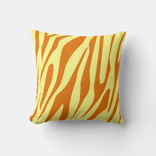 Yellow - Orange Tones Tiger Seamless Pattern Throw Pillow (Front)