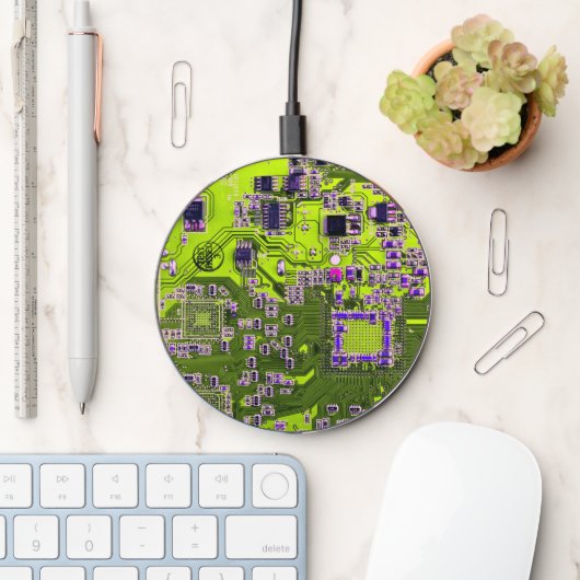 Yellow PCB Circuit Board Design for IT Pros Wireless Charger (Desk)