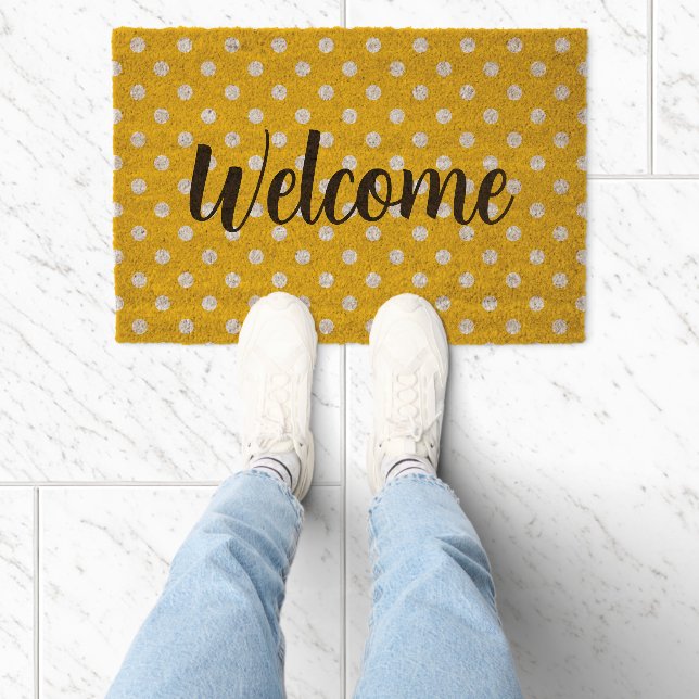 Yellow polkadot pattern coco coir fiber doormat (Insitu)