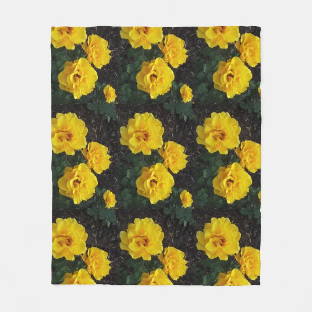 YELLOW ROSES fleece Blanket (Front)