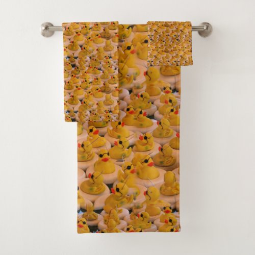 Yellow Rubber Ducks Animal Pattern     Bath Towel Set