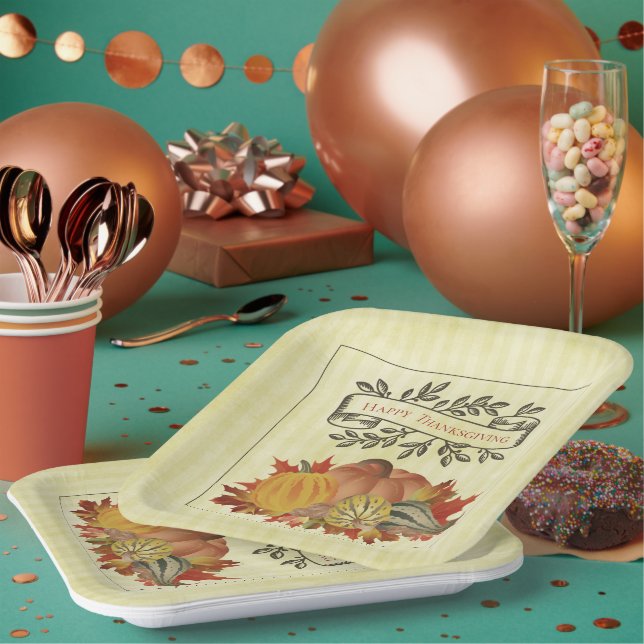 Yellow Thanksgiving Pumpkins and Squash Paper Plates (Multi)
