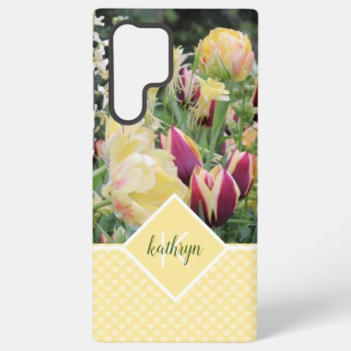 Yellow Tulips and Heart Pattern Personalized Samsung Galaxy S22 Ultra Case