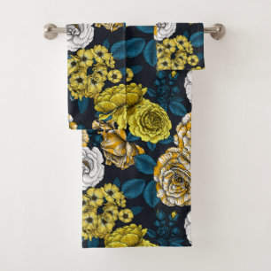 Yellow, white and bi-color roses with blue leaves bath towel set