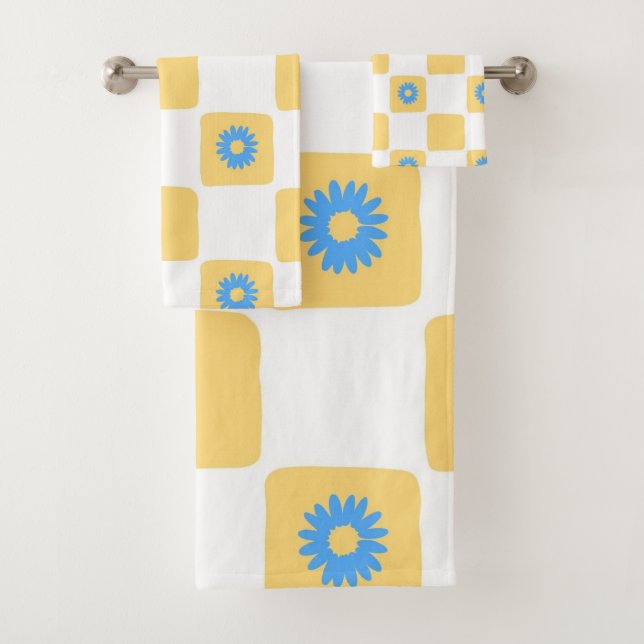 Yellow White Checkered With Blue Flower Pattern Bath Towel Set (Insitu)