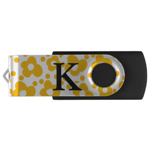 Yellow white daisy floral pattern add monogram mus flash drive