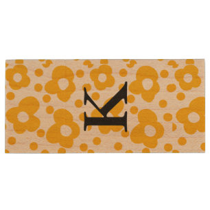 Yellow white daisy floral pattern add monogram mus wood flash drive
