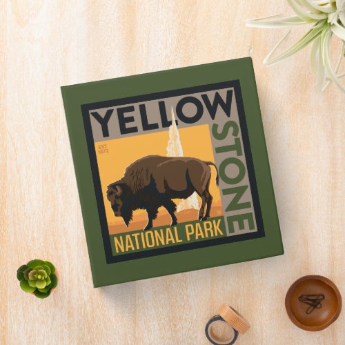 Yellowstone National Park  Buffalo 3 Ring Binder