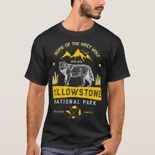 Yellowstone National Park Grey Wolf  T_Shirt