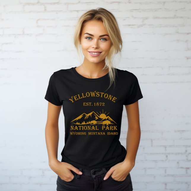 Yellowstone national park T-Shirt (Creator Uploaded)