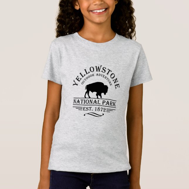 Yellowstone national park T-Shirt (Front)
