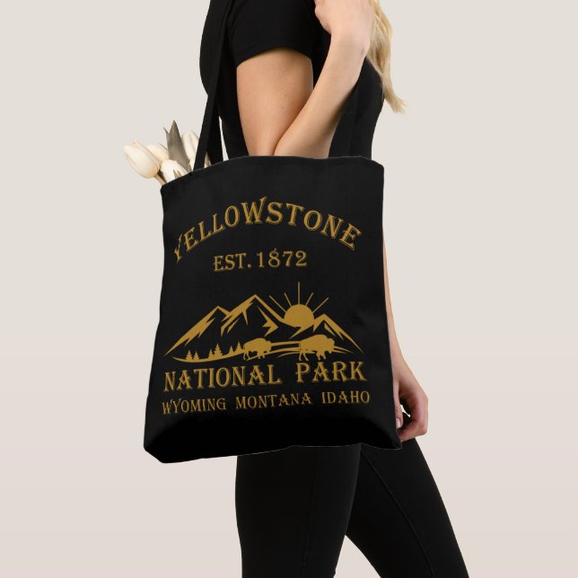 Yellowstone national park tote bag (Close Up)