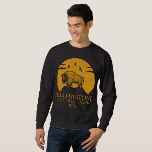 Yellowstone National Park Usa Vintage Retro Bison Sweatshirt