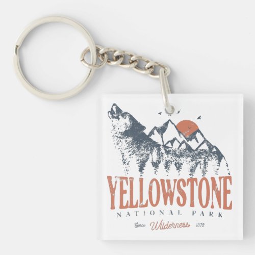 Yellowstone National Park Wolf Mountains Vintage   Keychain
